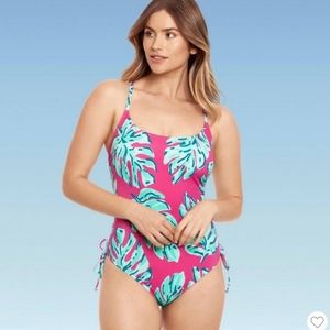 Beach Betty One Piece Swimsuit